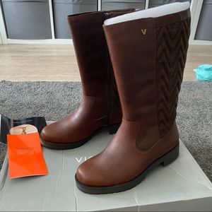 vionic rain boots